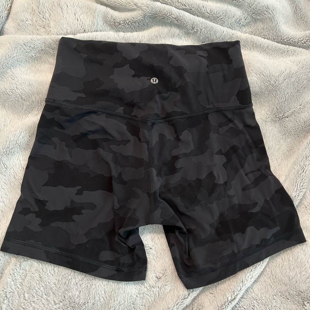 Lululemon align shorts